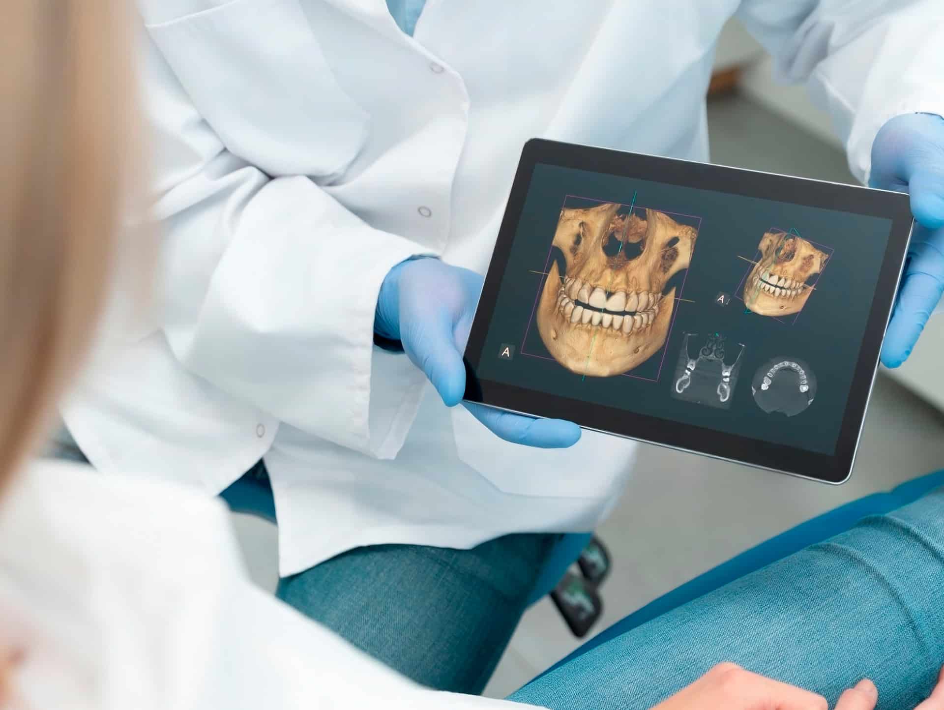 Análisis detallado de estructura ósea dental